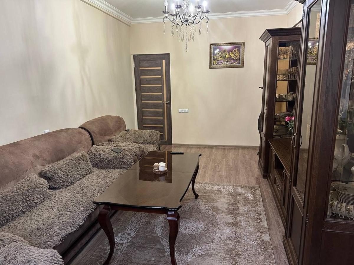 Apartment In Єреван Екстер'єр фото